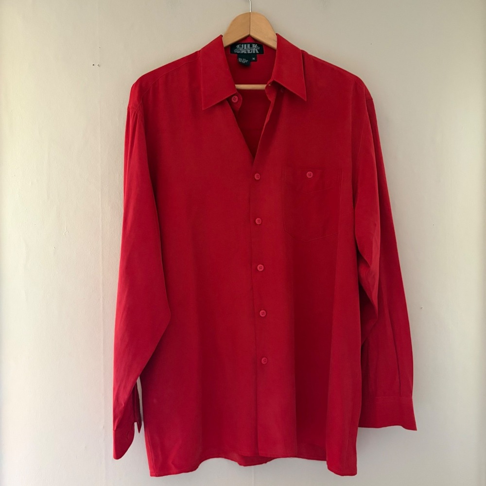 Vintage Mens 100% Silk Button Up Shirt Size M Red Holiday Bold Maximalist Office
